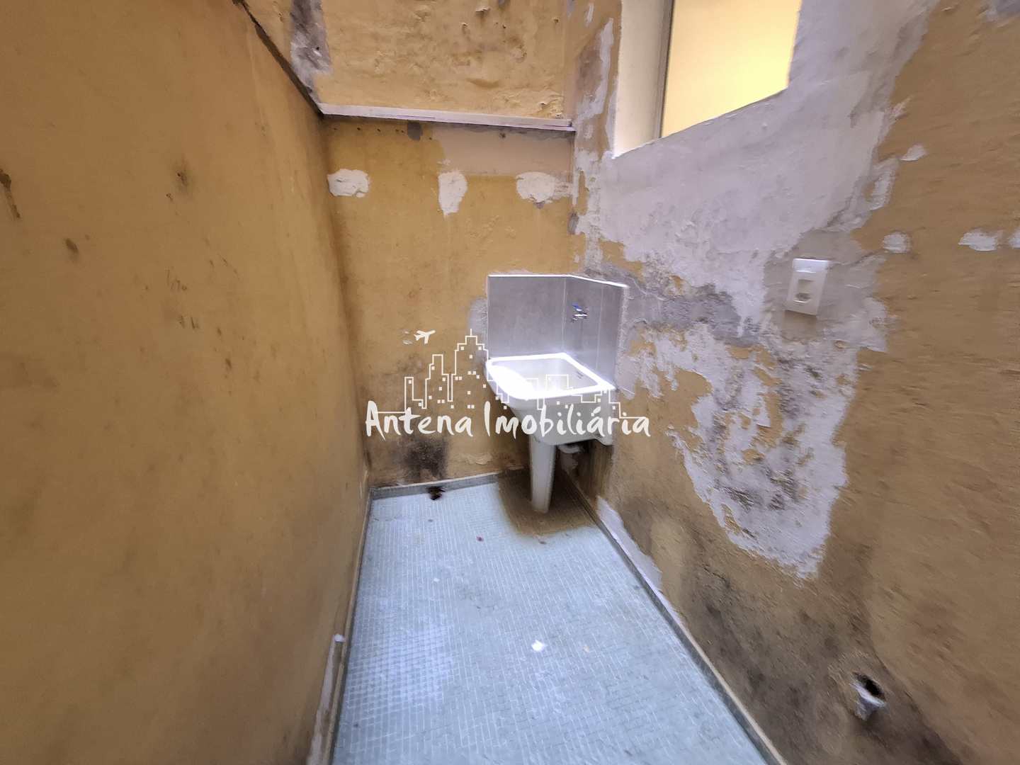 Apartamento à venda com 1 quarto, 35m² - Foto 11