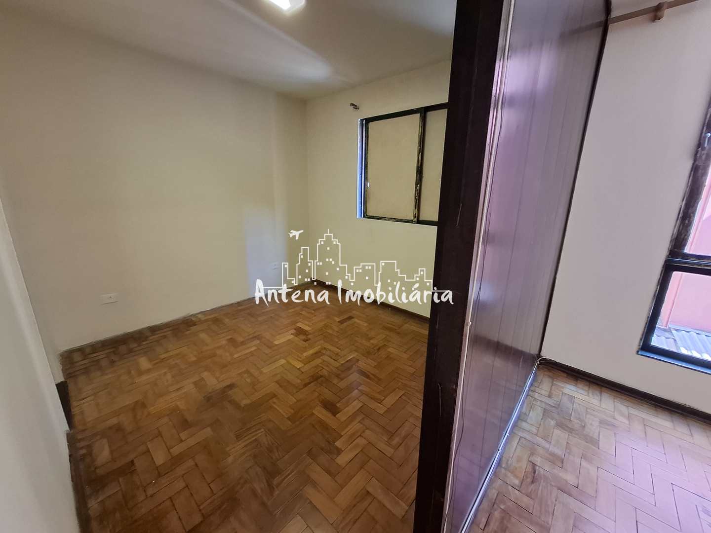 Apartamento à venda com 1 quarto, 35m² - Foto 4