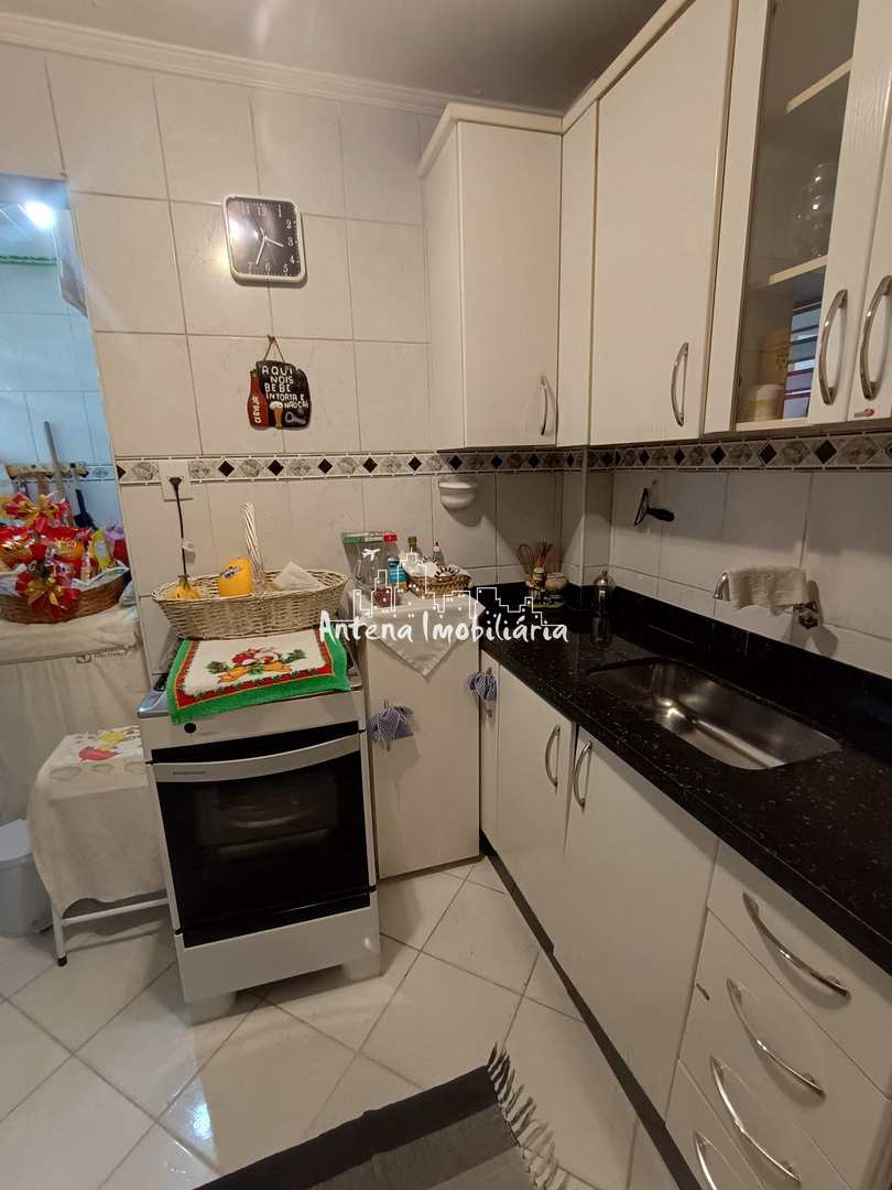 Apartamento à venda com 1 quarto, 44m² - Foto 11