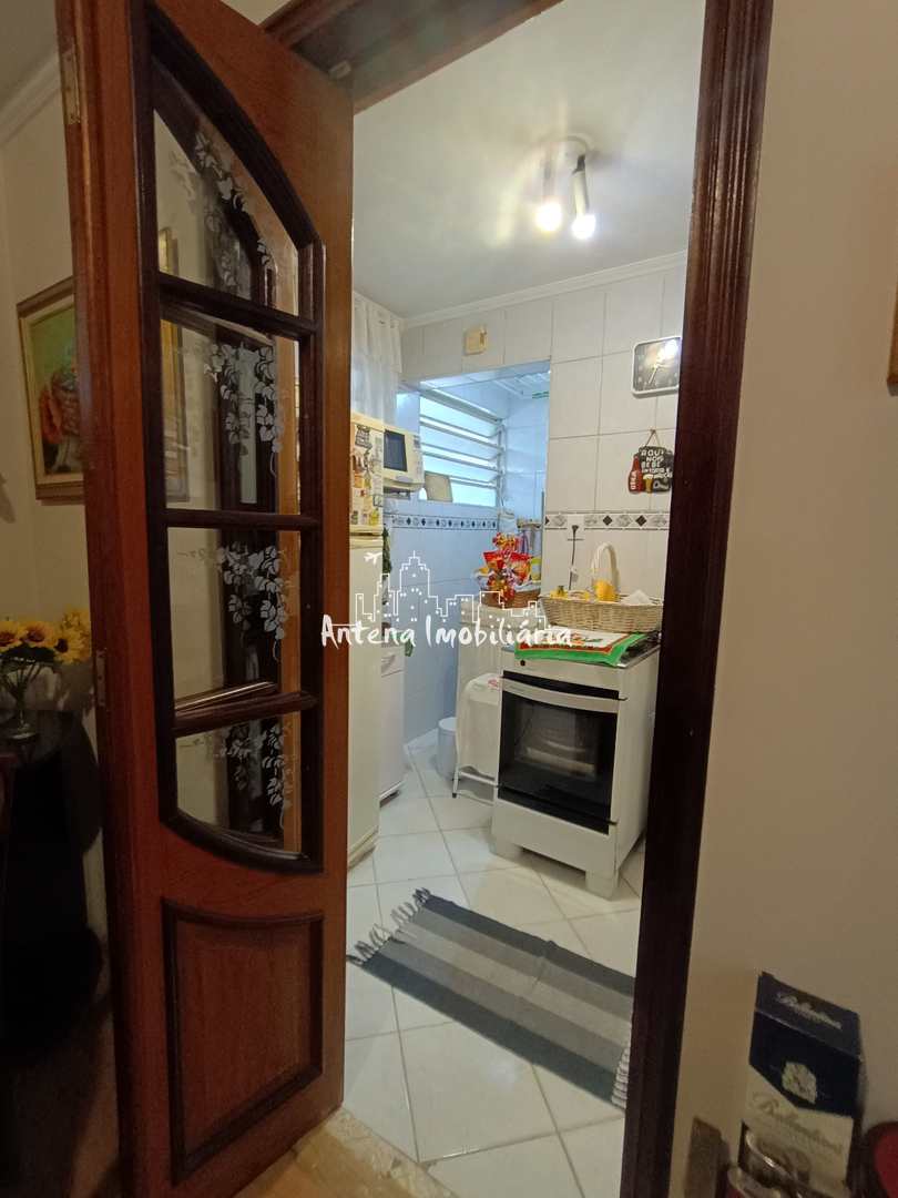 Apartamento à venda com 1 quarto, 44m² - Foto 13