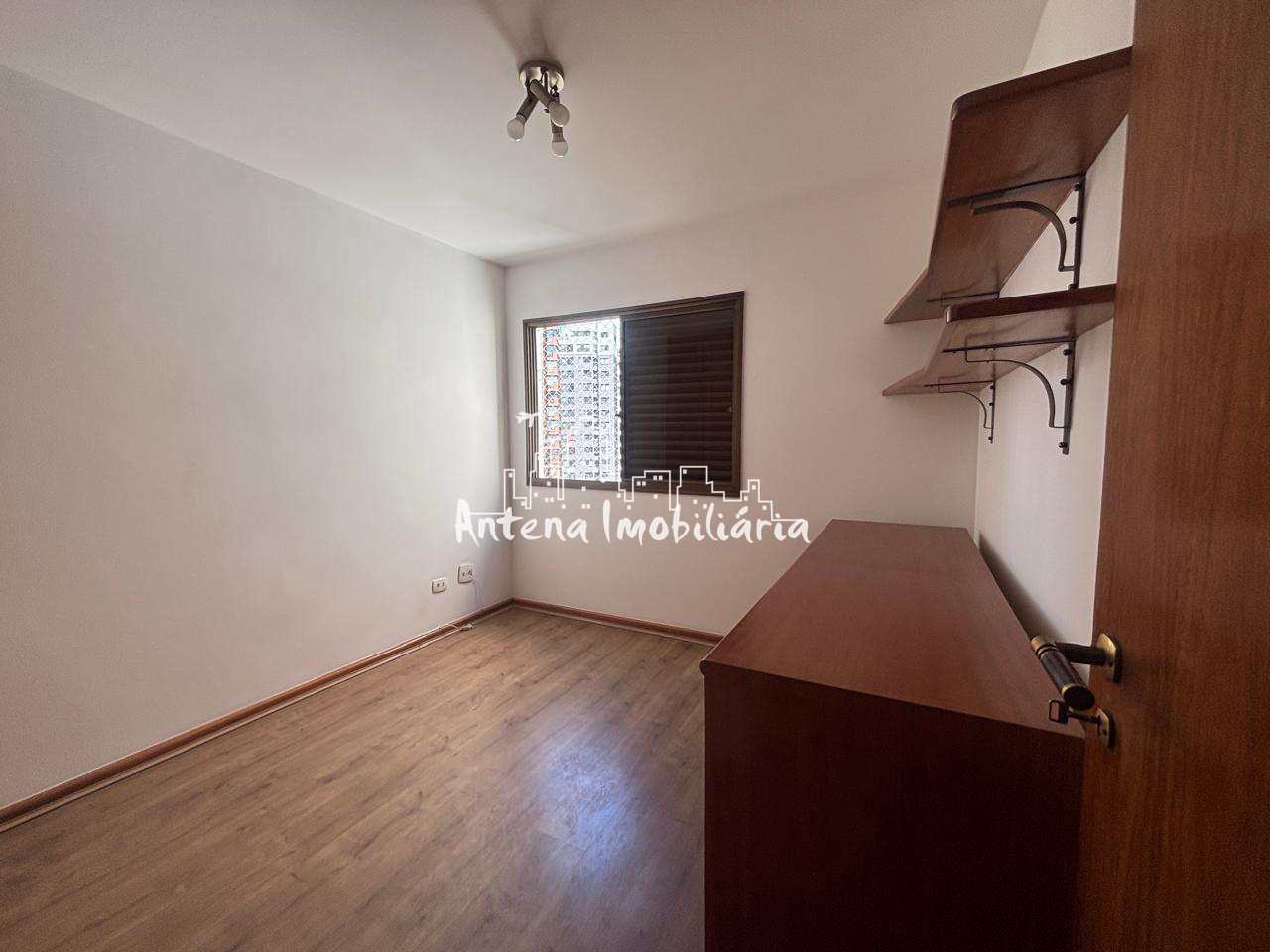 Apartamento para alugar com 3 quartos, 115m² - Foto 5