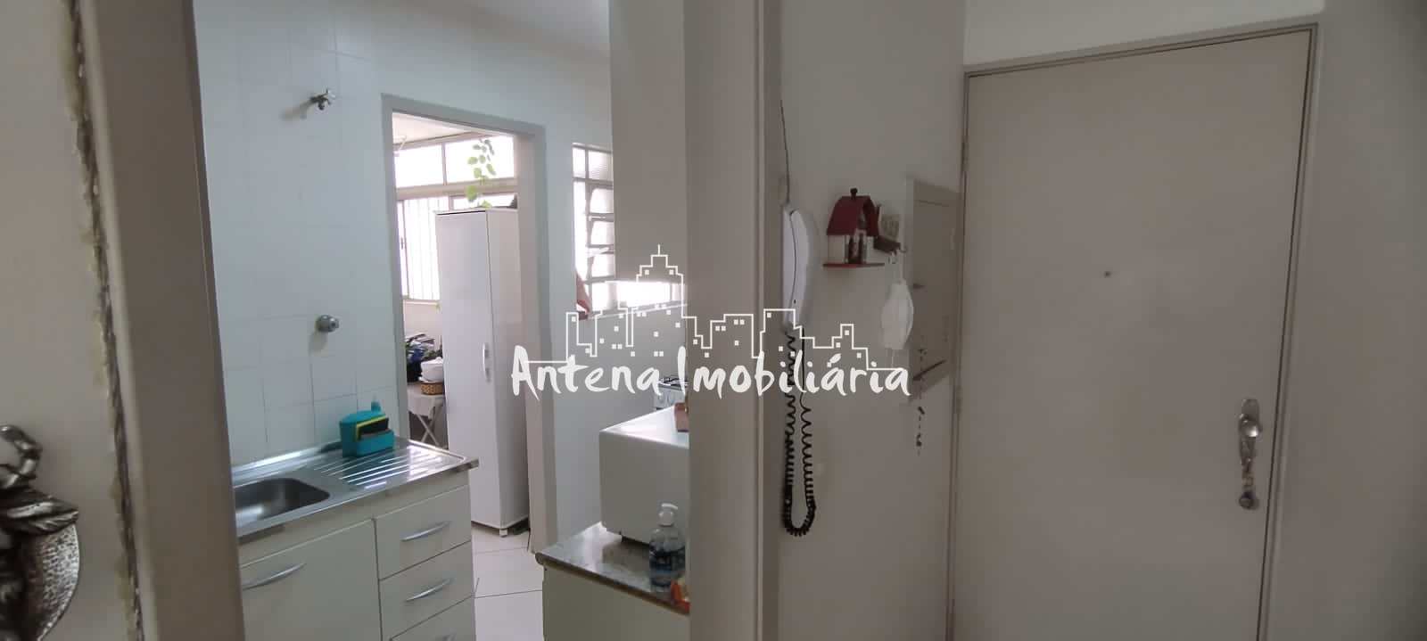 Apartamento à venda com 2 quartos, 64m² - Foto 10