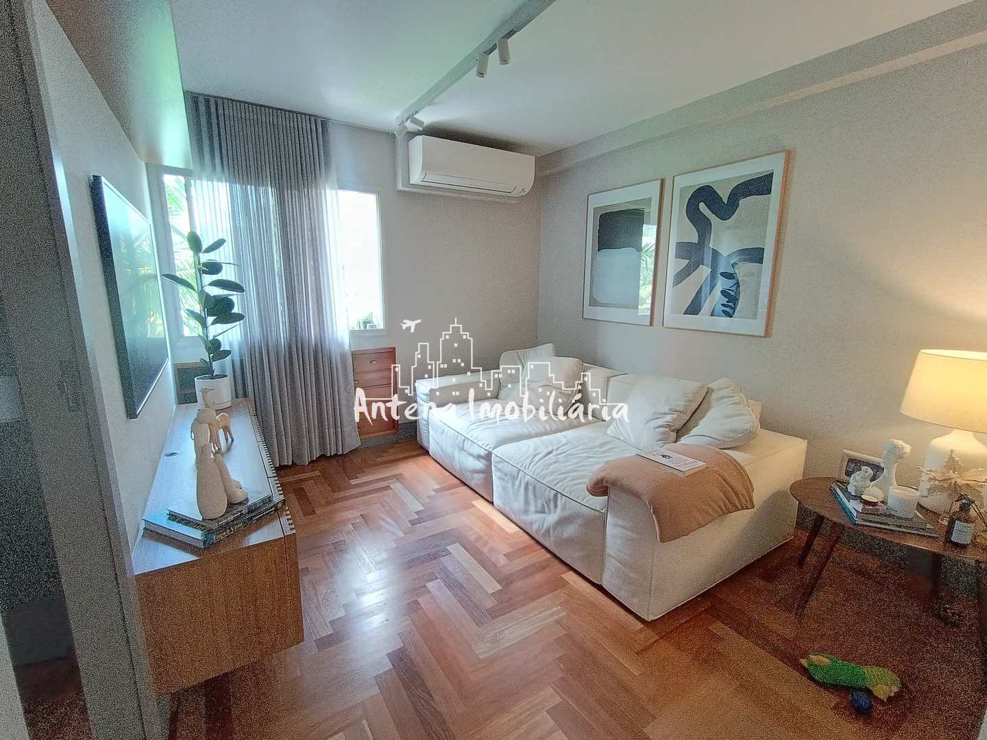 Apartamento para alugar com 1 quarto, 70m² - Foto 1