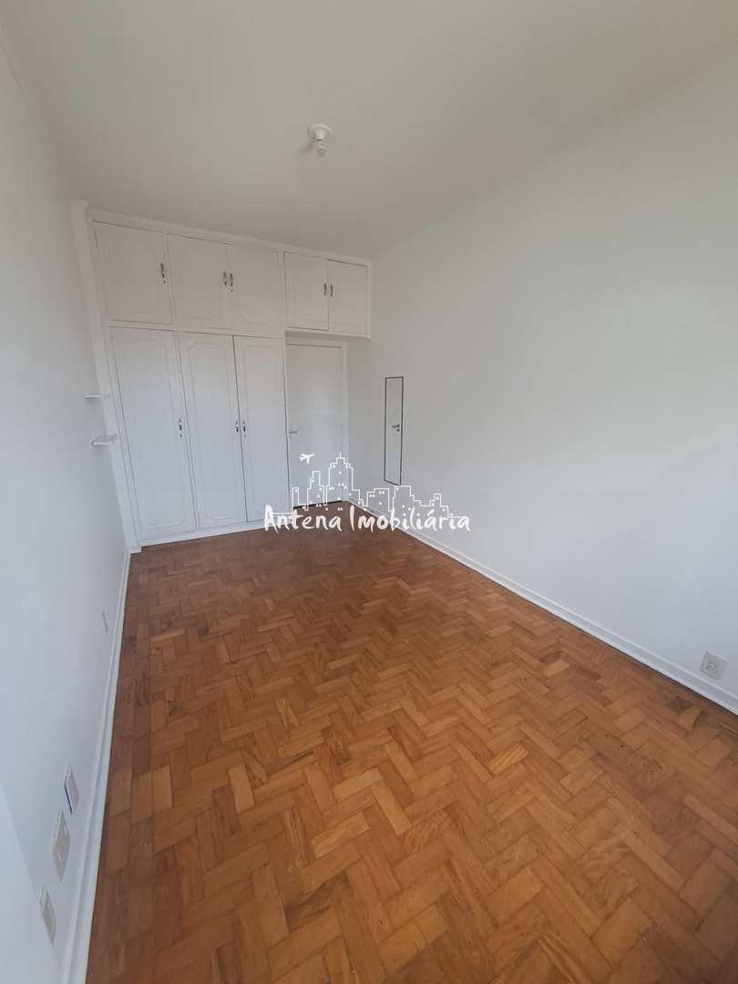 Apartamento para alugar com 3 quartos, 197m² - Foto 8