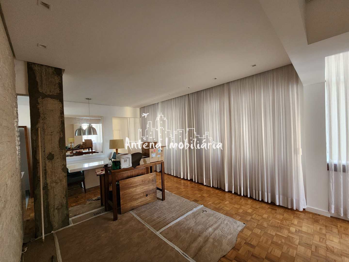 Apartamento à venda com 2 quartos, 116m² - Foto 2