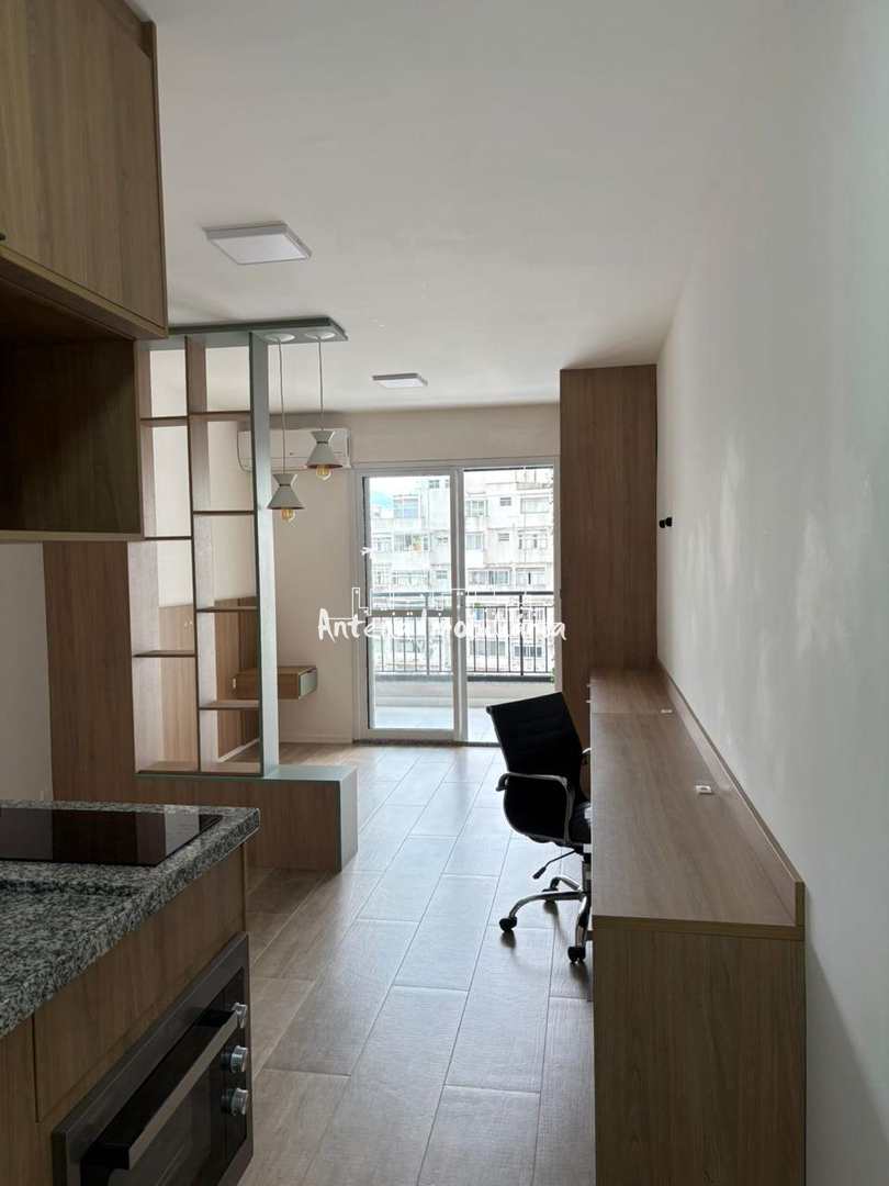 Apartamento à venda com 1 quarto, 33m² - Foto 1