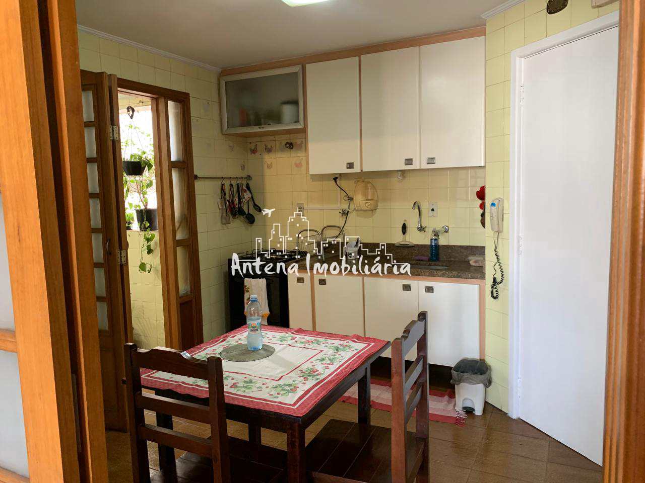 Apartamento para alugar com 3 quartos, 96m² - Foto 15