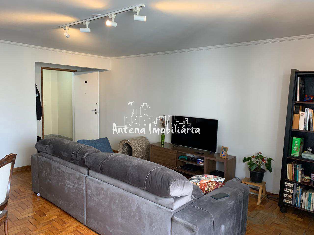 Apartamento para alugar com 3 quartos, 96m² - Foto 5