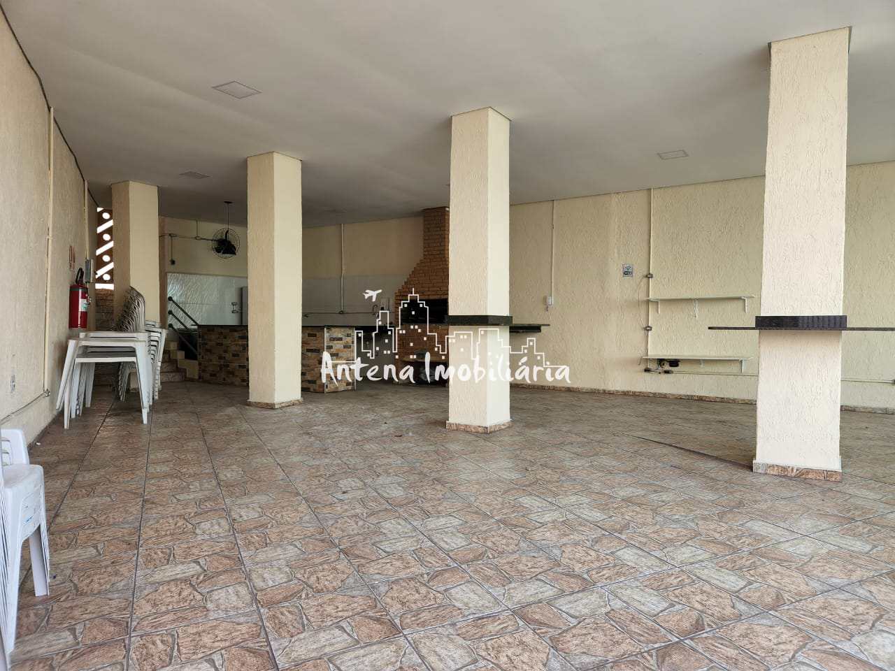Apartamento para alugar com 2 quartos, 60m² - Foto 11