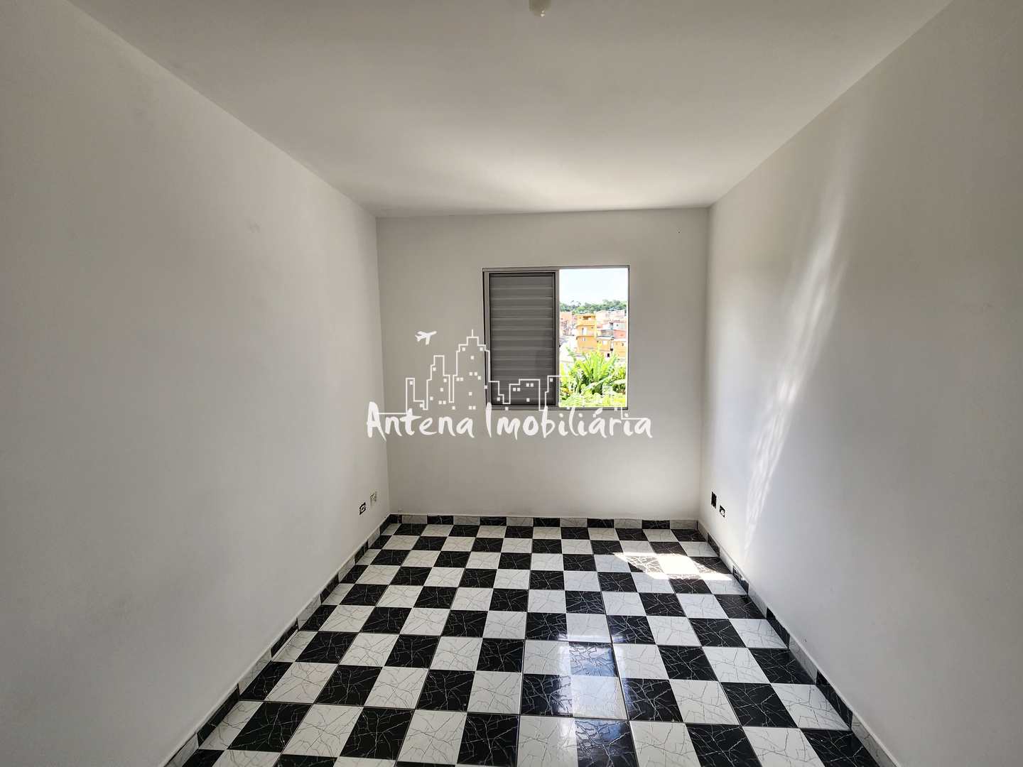 Apartamento para alugar com 2 quartos, 60m² - Foto 5