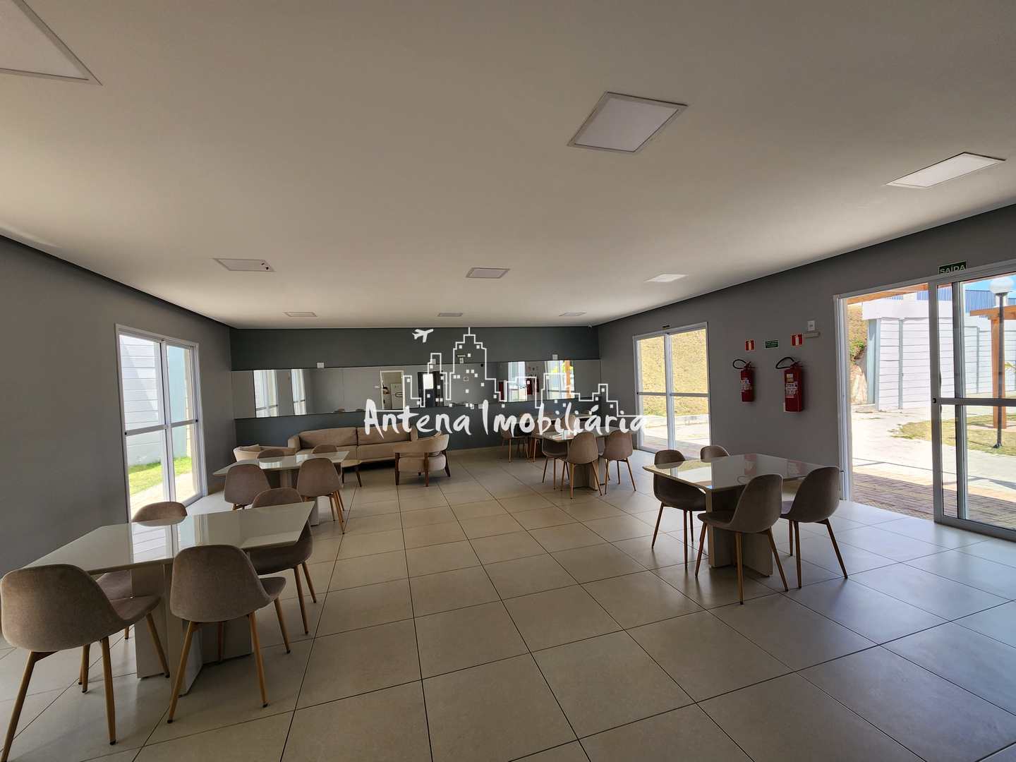 Apartamento para alugar com 2 quartos, 53m² - Foto 13
