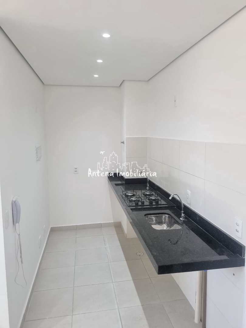 Apartamento à venda com 2 quartos, 42m² - Foto 9