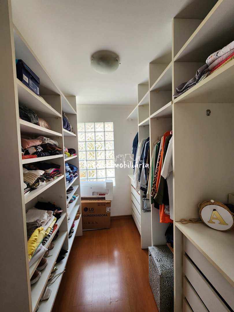 Sobrado, 4 quartos, 326 m² - Foto 8