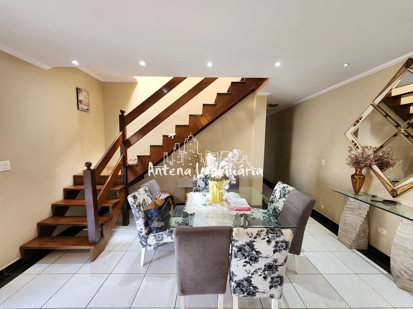 Sobrado, 4 quartos, 326 m² - Foto 4