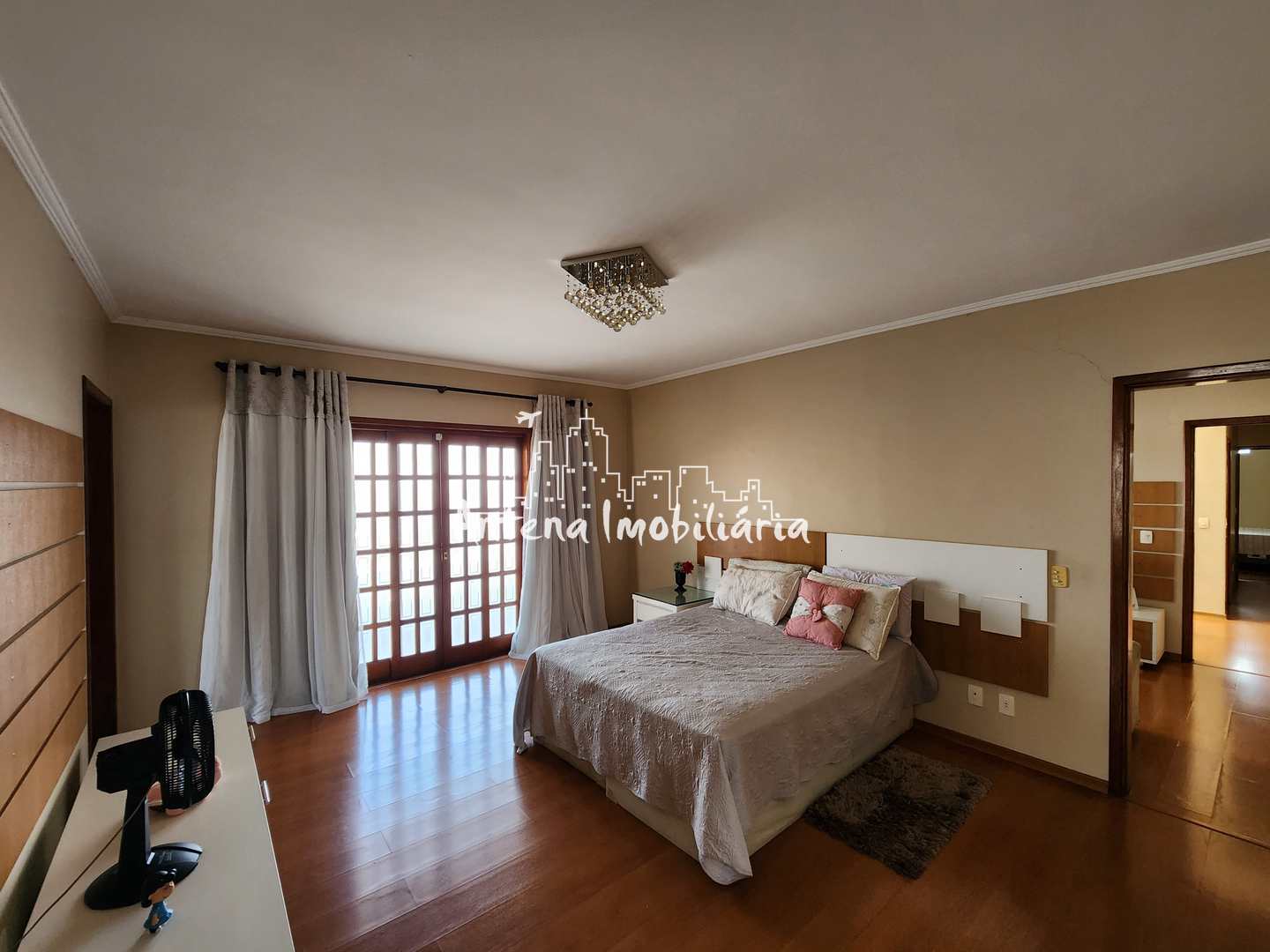 Sobrado, 4 quartos, 326 m² - Foto 9