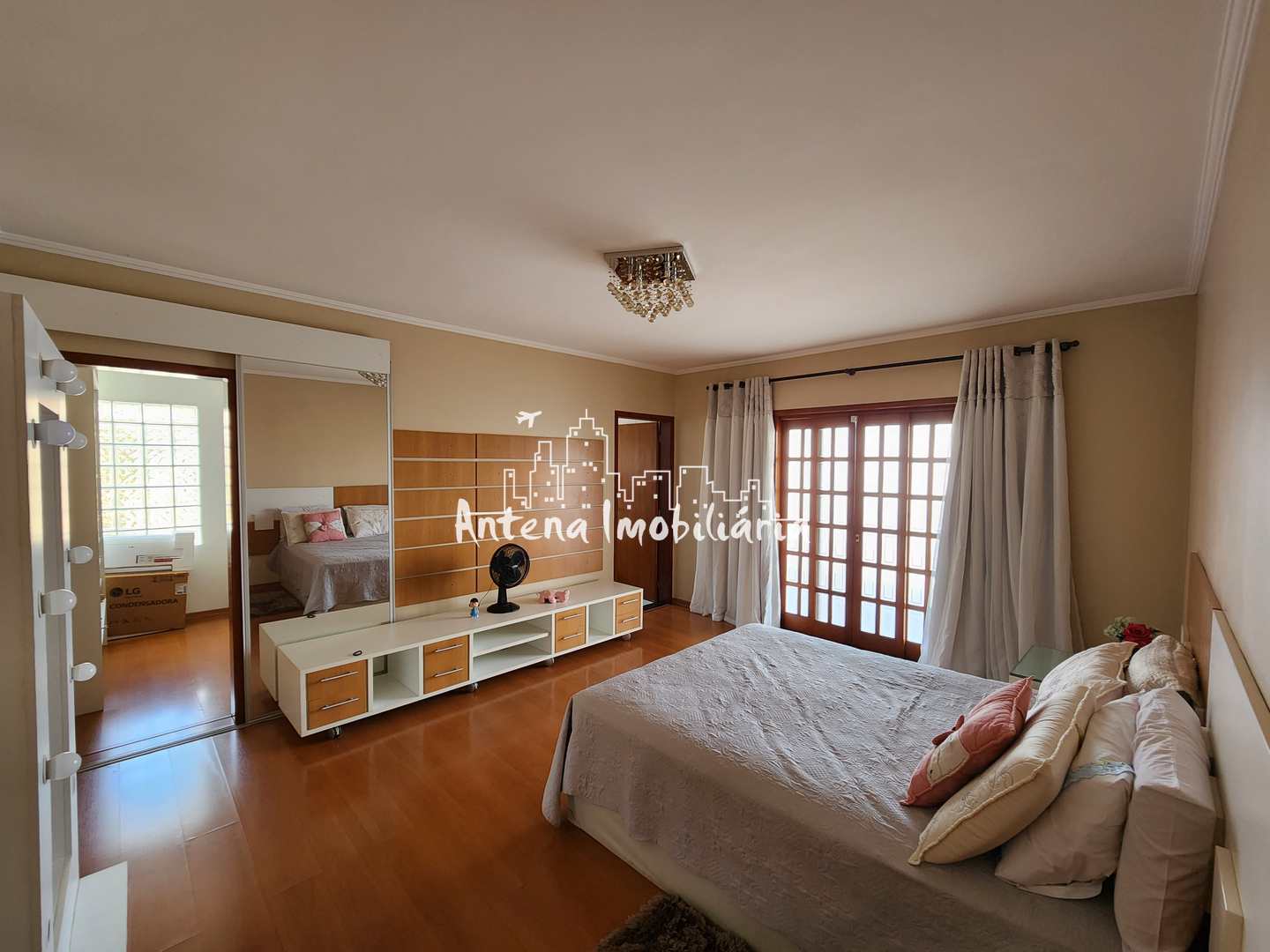 Sobrado, 4 quartos, 326 m² - Foto 7