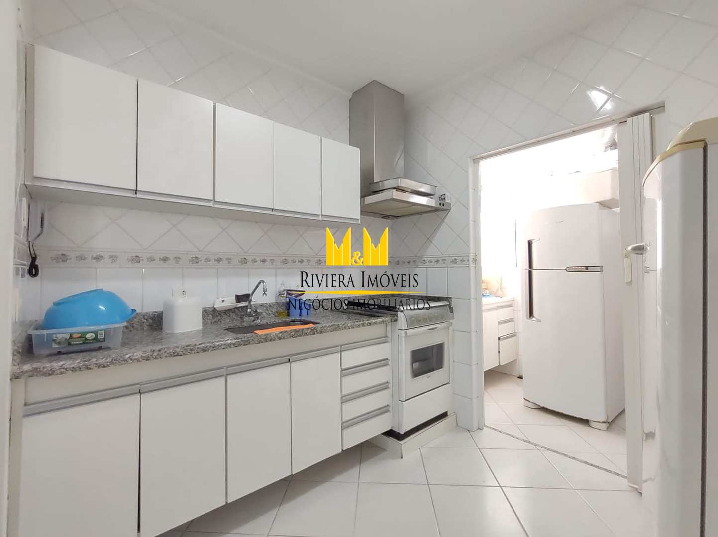 Apartamento para alugar com 3 quartos, 105m² - Foto 12