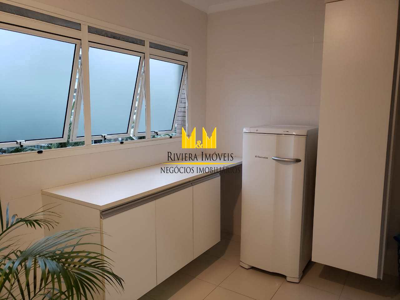 Apartamento à venda e temporada com 1 quarto, 240m² - Foto 16