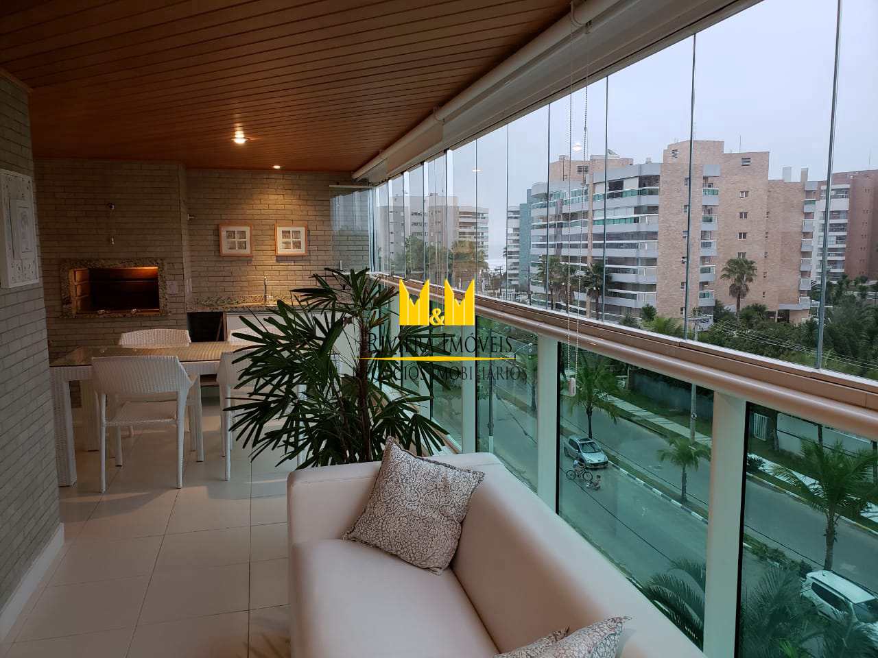 Apartamento à venda e temporada com 1 quarto, 240m² - Foto 1