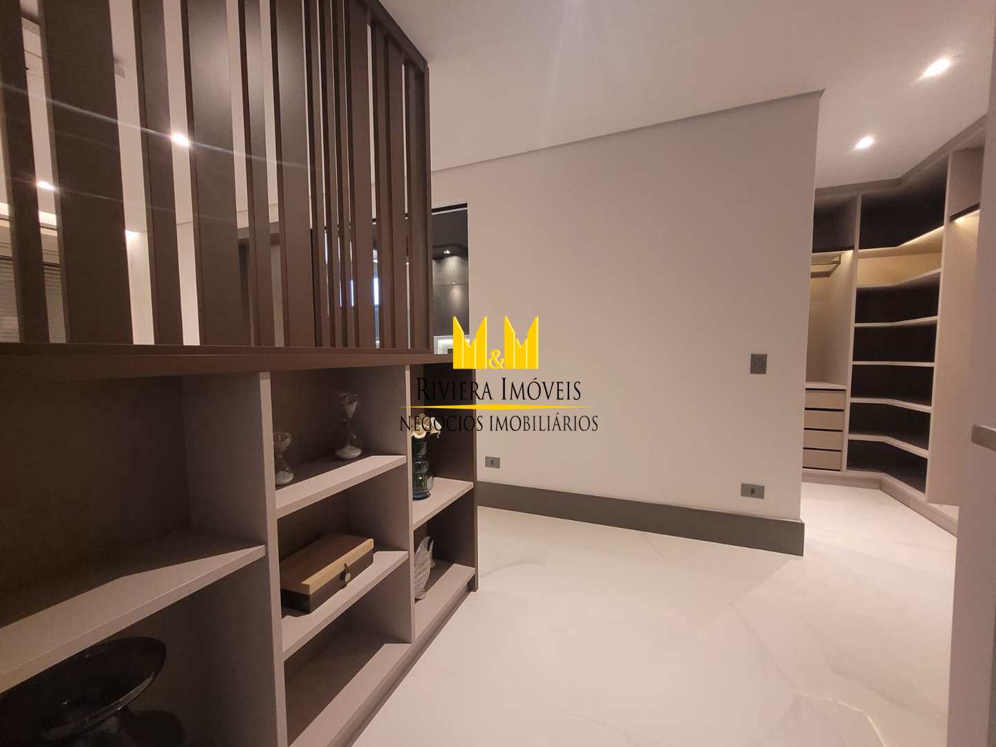 Casa à venda com 6 quartos, 640m² - Foto 19