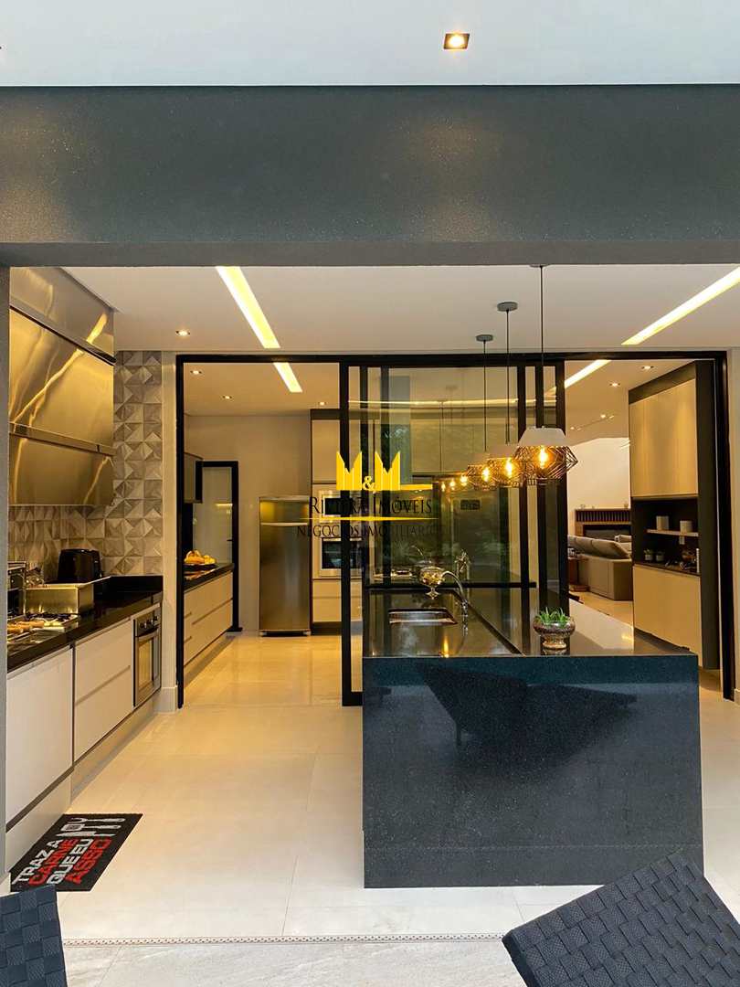 Casa à venda com 6 quartos, 460m² - Foto 18