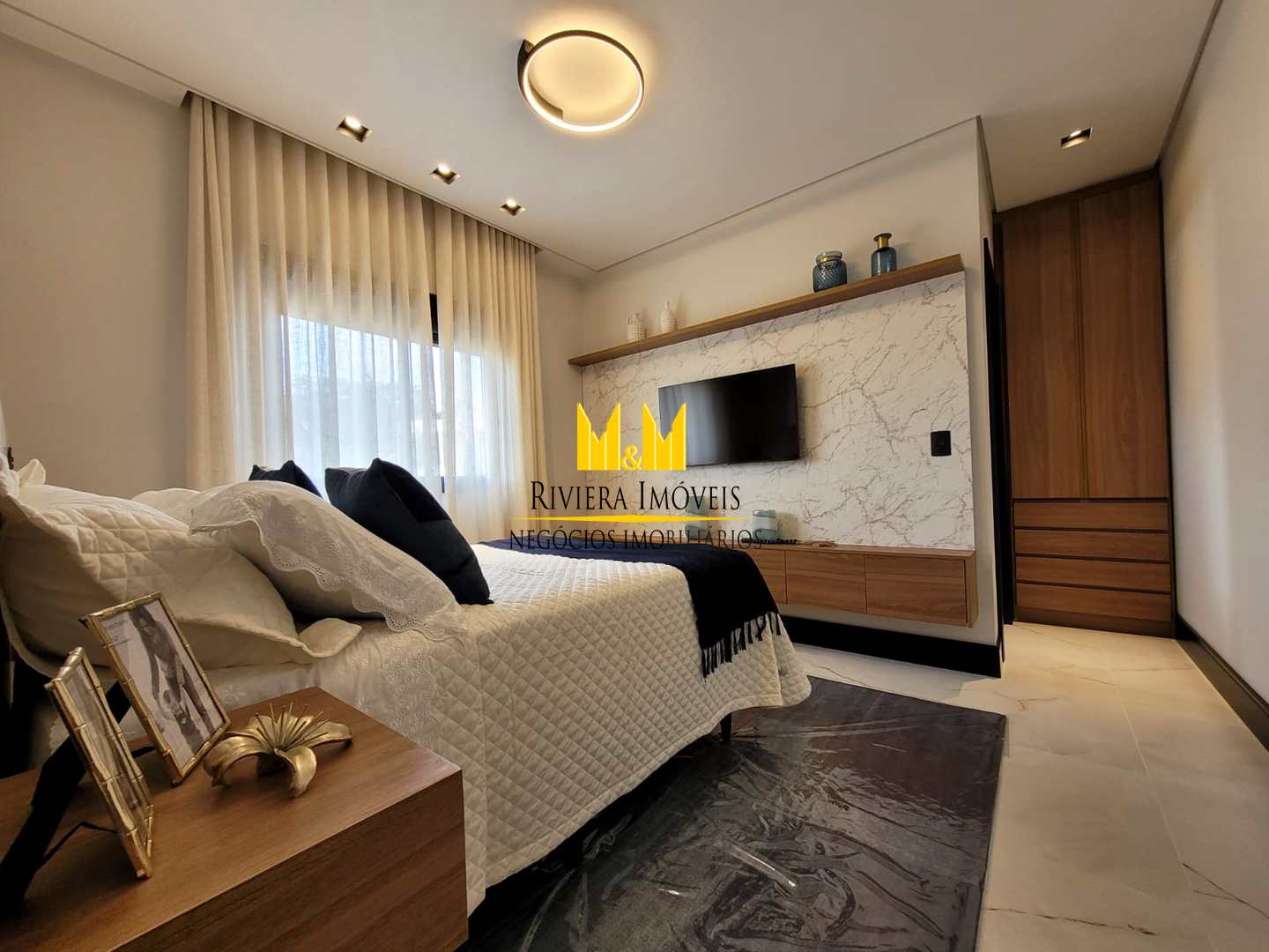 Casa à venda com 5 quartos, 389m² - Foto 9