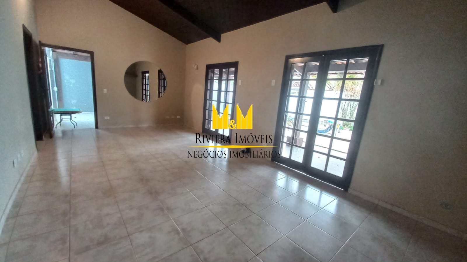 Casa à venda com 4 quartos, 211m² - Foto 12