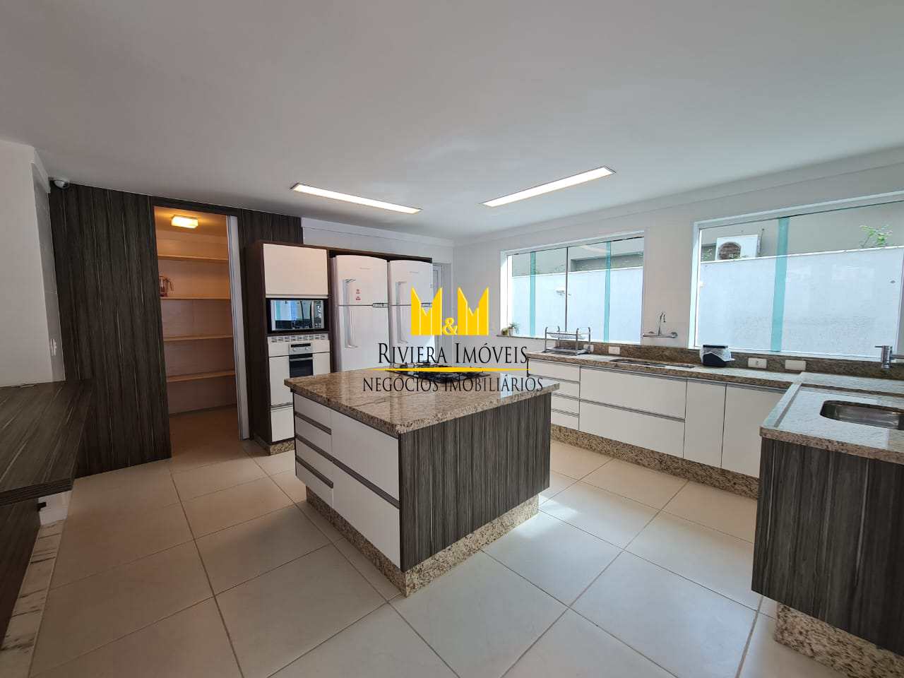 Casa à venda com 5 quartos, 348m² - Foto 17