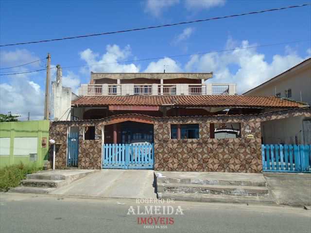 Casa em Itanhaém bairro Jardim Palmeiras II