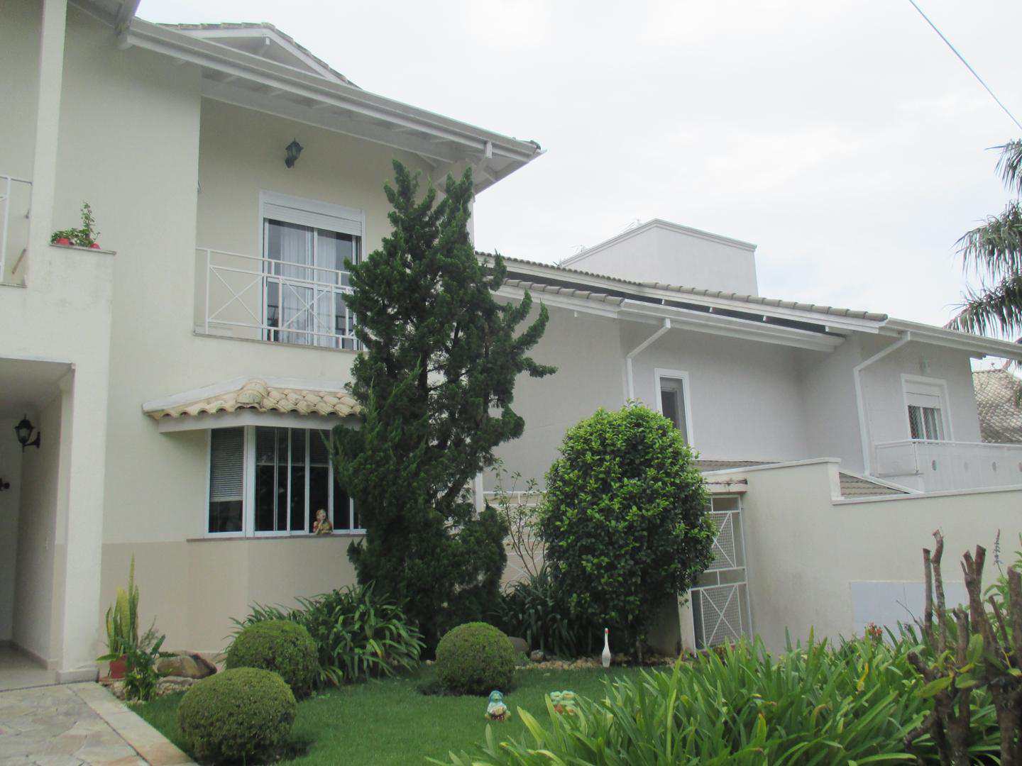 Casa de Condomínio com 3 dorms, Vila Oliveira, Mogi das 