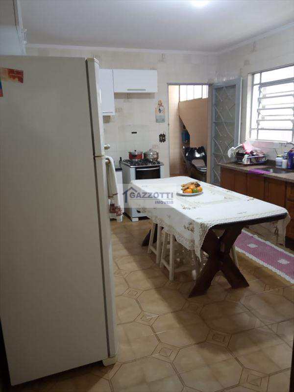 Sobrado à venda com 3 quartos, 250m² - Foto 21