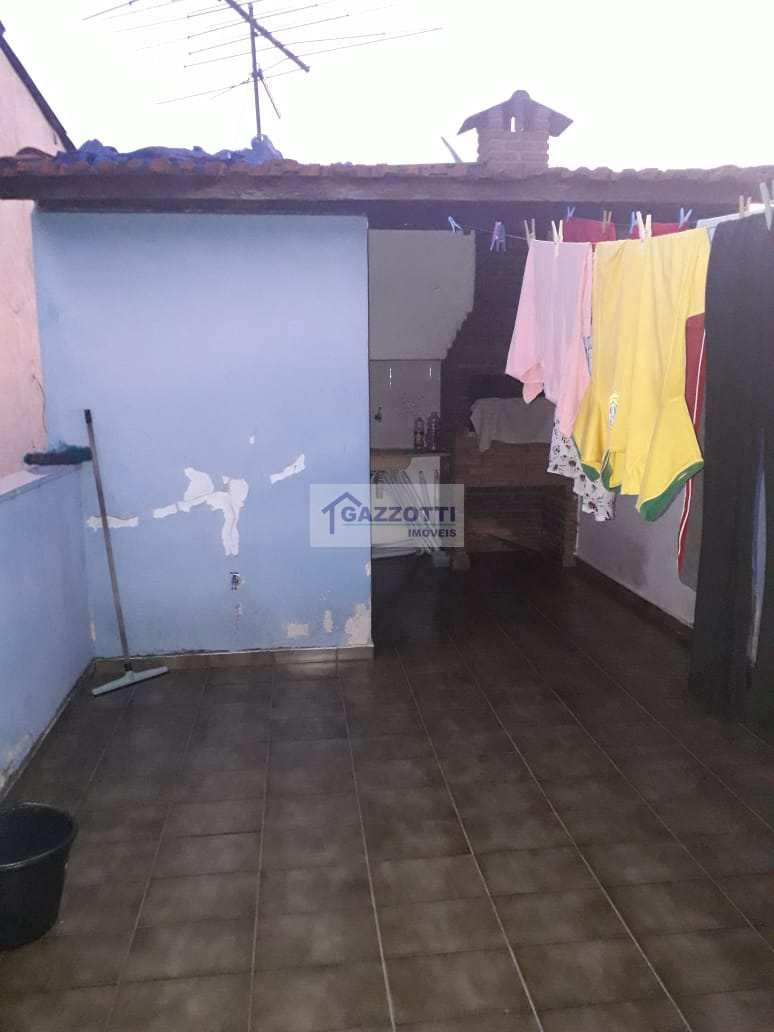 Sobrado à venda com 3 quartos, 80m² - Foto 4