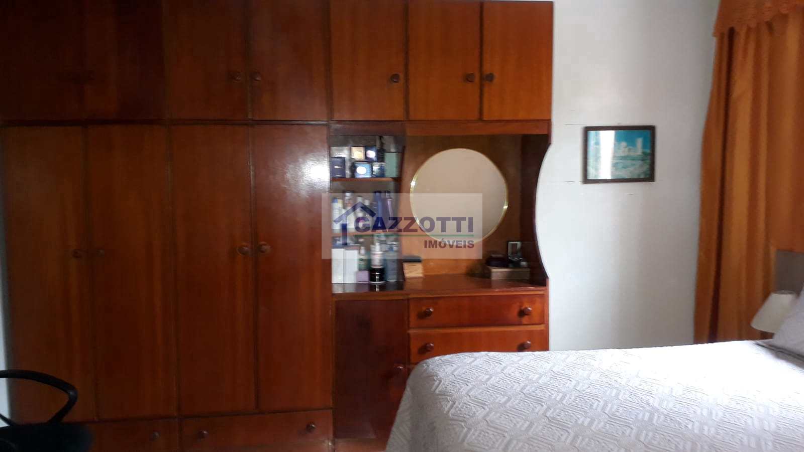 Casa à venda com 3 quartos, 200m² - Foto 18