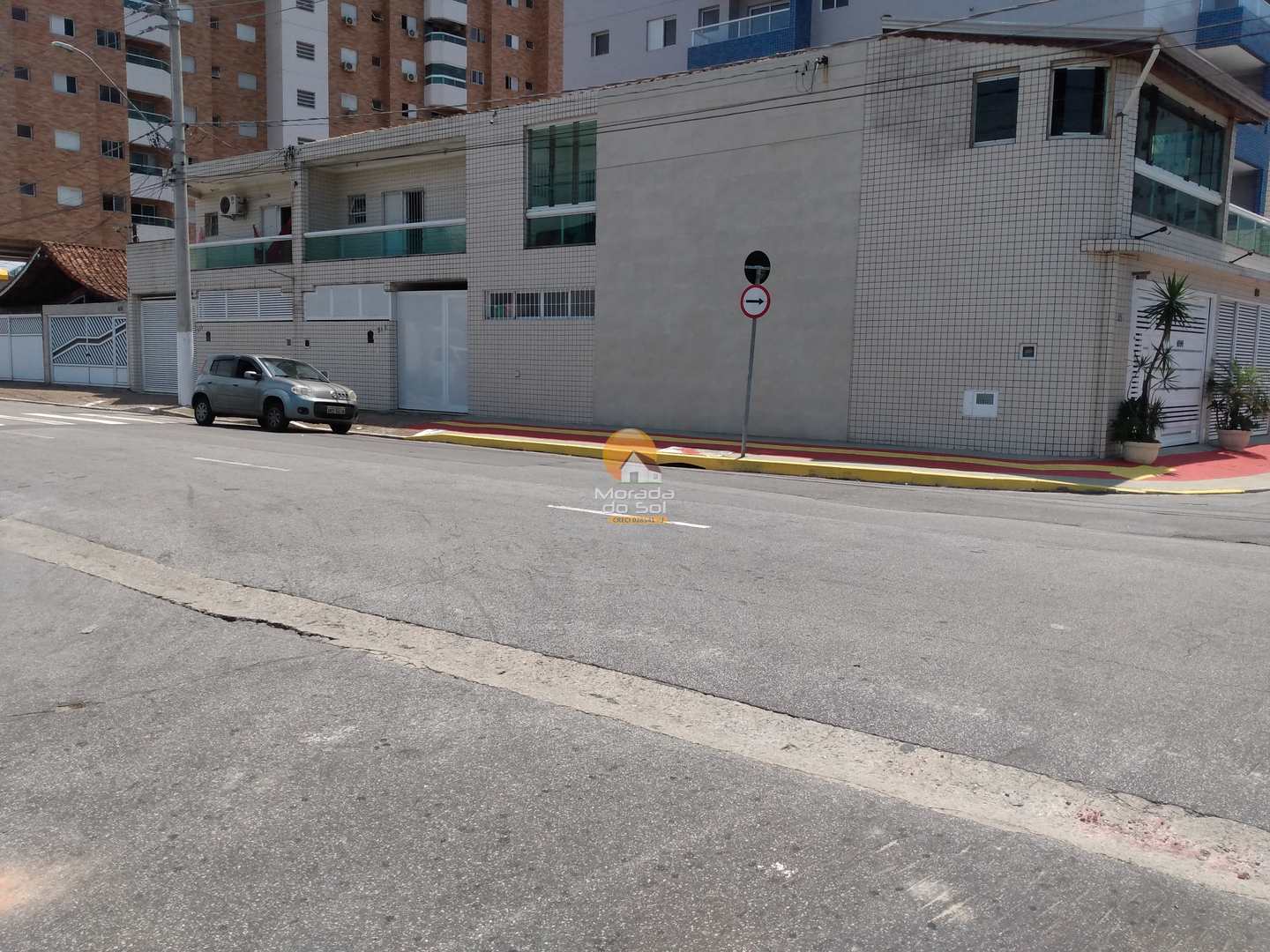 Sobrado com 2 dorms, Guilhermina, Praia Grande - R$ 390 mil, Cod: 7596