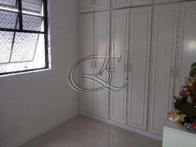 Apartamento à venda com 3 quartos, 140m² - Foto 10