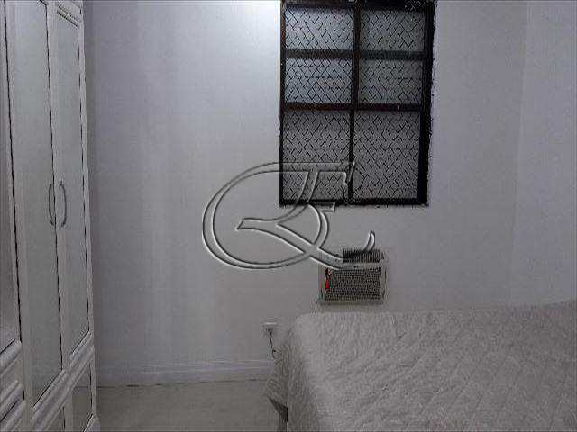 Apartamento à venda com 3 quartos, 140m² - Foto 7