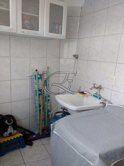 Apartamento à venda com 1 quarto, 45m² - Foto 13