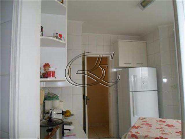 Apartamento à venda com 2 quartos, 83m² - Foto 12