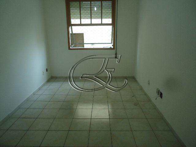 Apartamento à venda com 2 quartos, 97m² - Foto 2