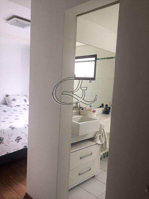 Apartamento à venda com 2 quartos, 80m² - Foto 9