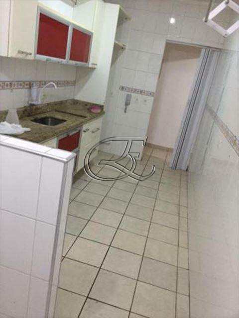 Apartamento à venda com 2 quartos, 70m² - Foto 10