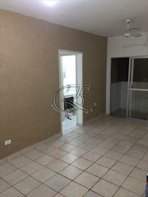 Apartamento à venda com 2 quartos, 70m² - Foto 3