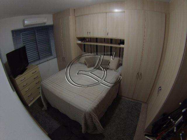 Apartamento à venda com 2 quartos, 60m² - Foto 9