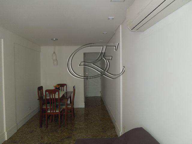 Apartamento à venda com 2 quartos, 74m² - Foto 2