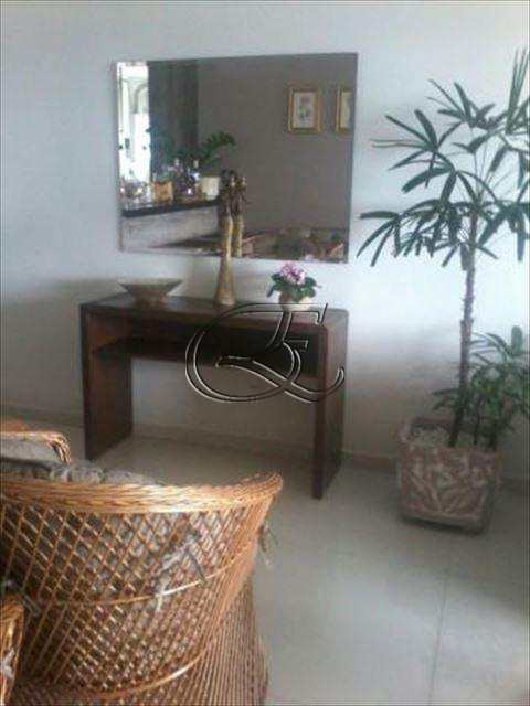APARTAMENTO NA PONTA DA PRAIA EM SANTOS - REFRERÊNCIA 619500