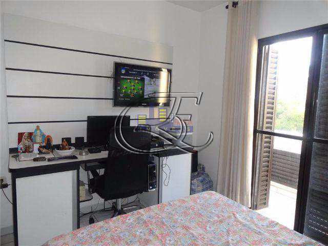 Apartamento à venda com 2 quartos, 78m² - Foto 2