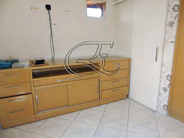 Apartamento à venda com 2 quartos, 68m² - Foto 5