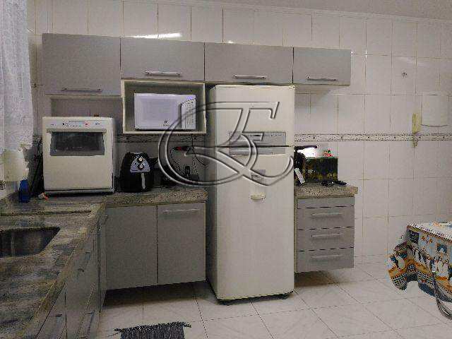 Apartamento à venda com 3 quartos, 130m² - Foto 13