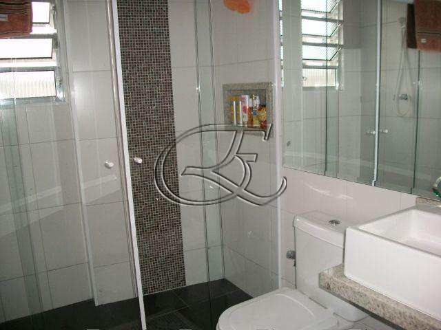 Apartamento à venda com 3 quartos, 170m² - Foto 7