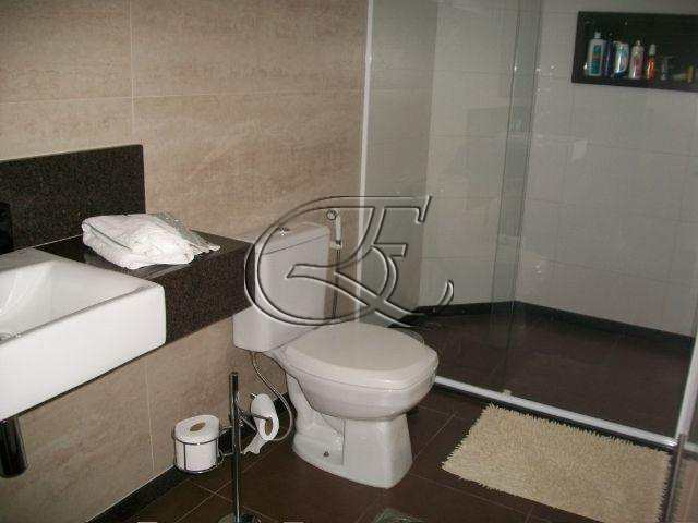 Apartamento à venda com 3 quartos, 170m² - Foto 12